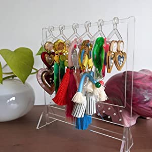 2b606283-a5ed-449e-82c1-91de9e3f43fd.__CR0,0,640,640_PT0_SX300_V1___