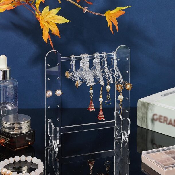 FANASSYY Butterfly Acrylic Earring Display Stands Necklace Mini Hanger Rack Organizer Jewelry Ear Studs Holder with 8Pcs Hangers for Retail Show Personal Exhibition Jewelry Display (PACK OF 1)