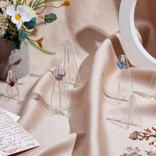 FANASSYY Acrylic Ring Holder Clear Display Stands Jewelry Organizer Holder Wedding Ring Holder Ring Display Organizer for Ring Jewelry Display Christmas Birthday (SET OF 10)