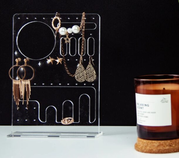 FANASSYY Acrylic jewelry display Clear jewelry stand earring organizer hanger earring holder Transparent jewelry stand Ring holder for women retail jewellery shops